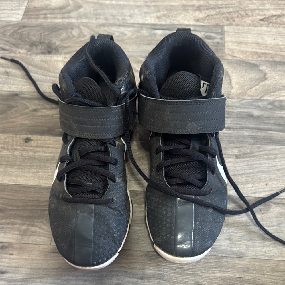 Kids Black cleats